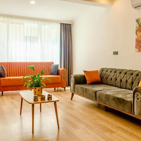 Angeles - Marinada , Denize Sifir Sitede Villa *