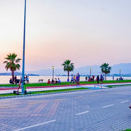Angeles - Marinada , Denize Sifir Sitede Villa Fethiye